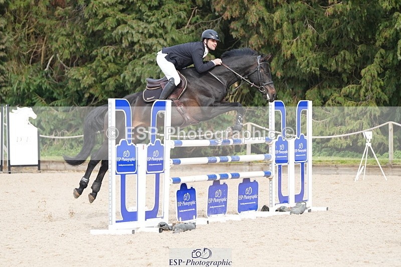 260322A-142519-01977 - 13 Foxhunter 1m 20 Open