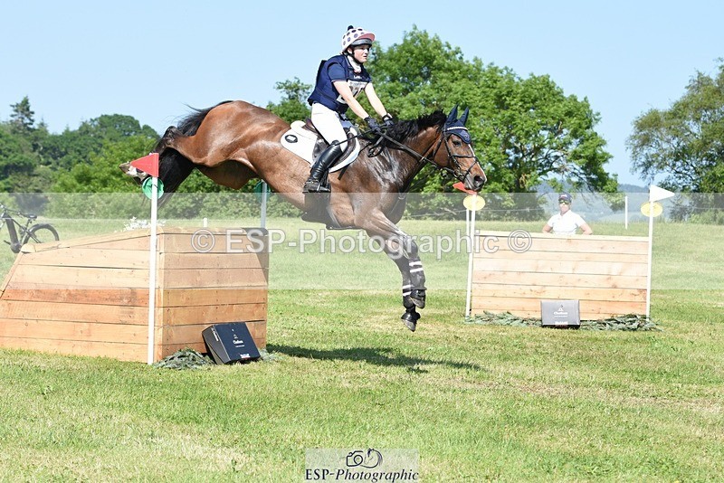 230527-160036-12324 - 379-QUIZICAL_Z-Alice_Hallows-XC