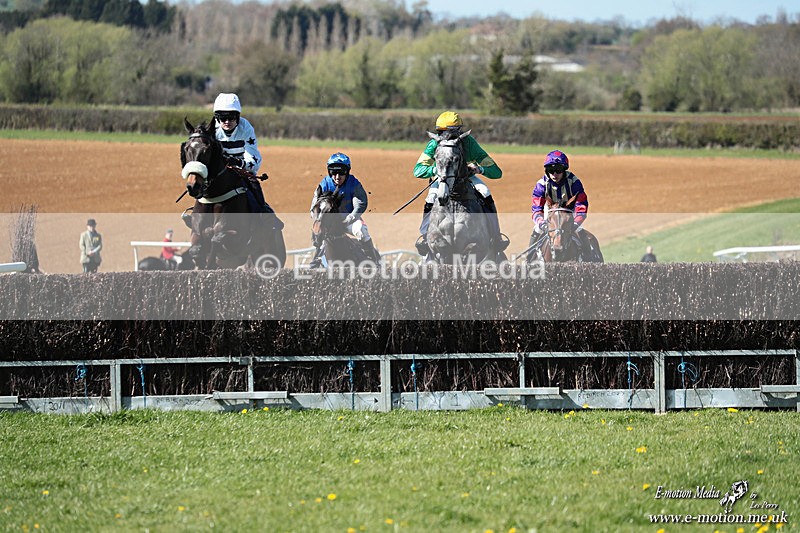 PtP 060426 132 - Paxford Races North Cotswold Easter Mon 06/04/26