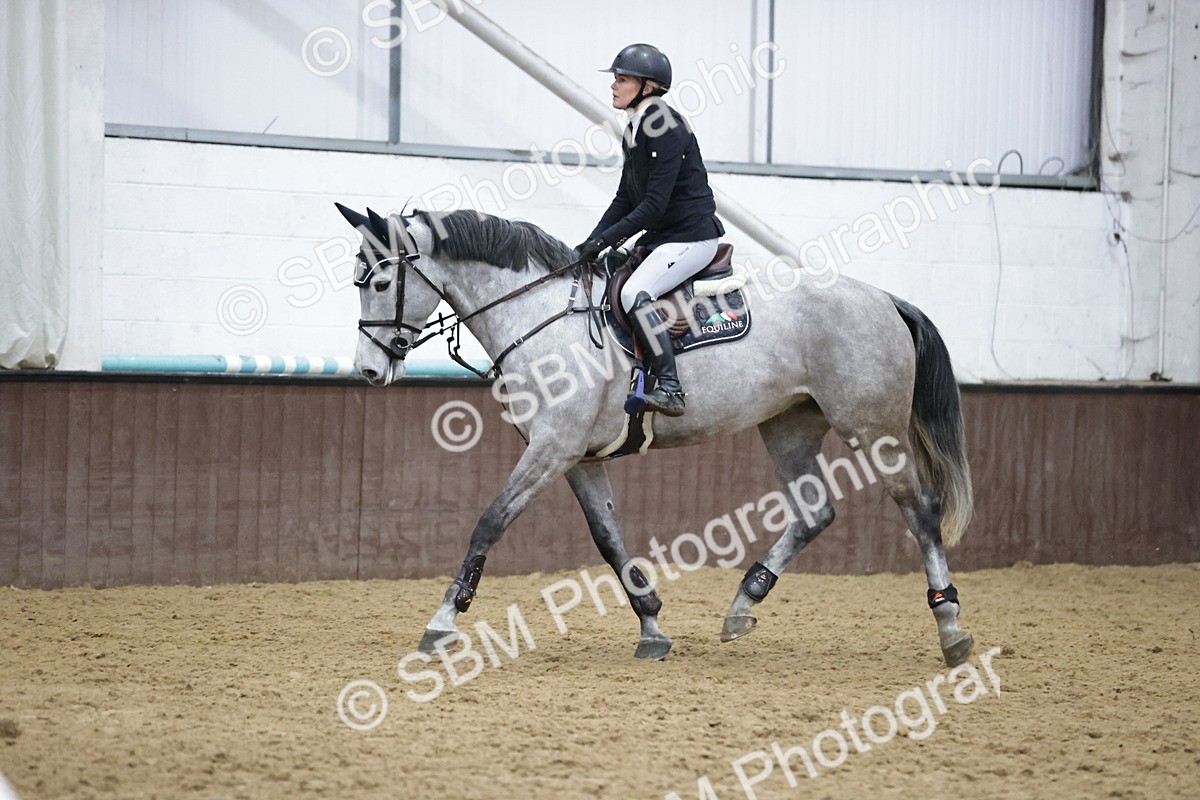 SBM_001402 - Class 4 - Senior Newcomers/ 1.10m Open