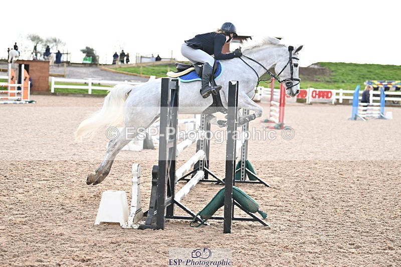 240310A-100019-01921 - Cls 2 Pony British Novice and 80cm Open