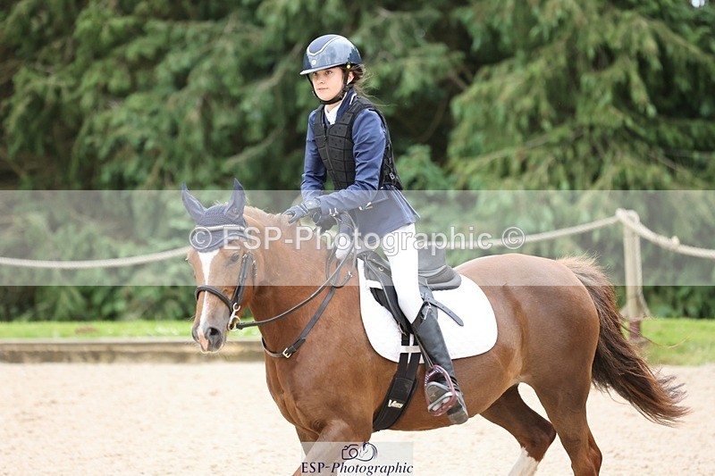 240615-160041-02164 - Cls 9&10 Club and Schools 70cm