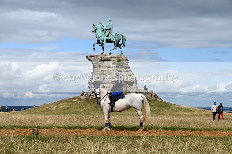 DSC_8939 - Time at Statue 14:33 to 15:10