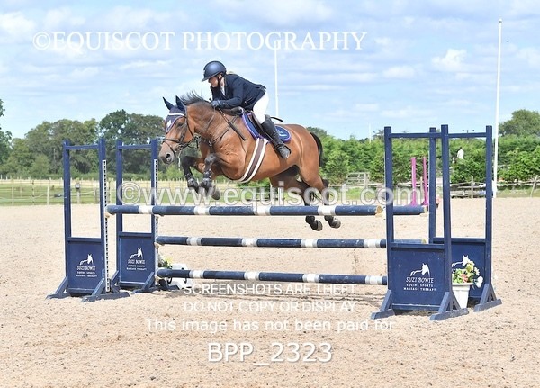 BPP_2323 - CLASS 17 SUN Senior Newcomers/ 1.10m Open