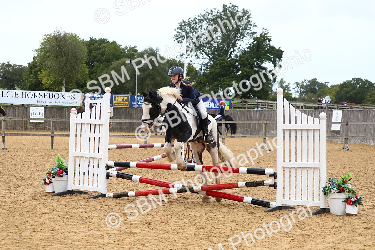 SBM_63964 - J65 - Junior pony 70cm Championship