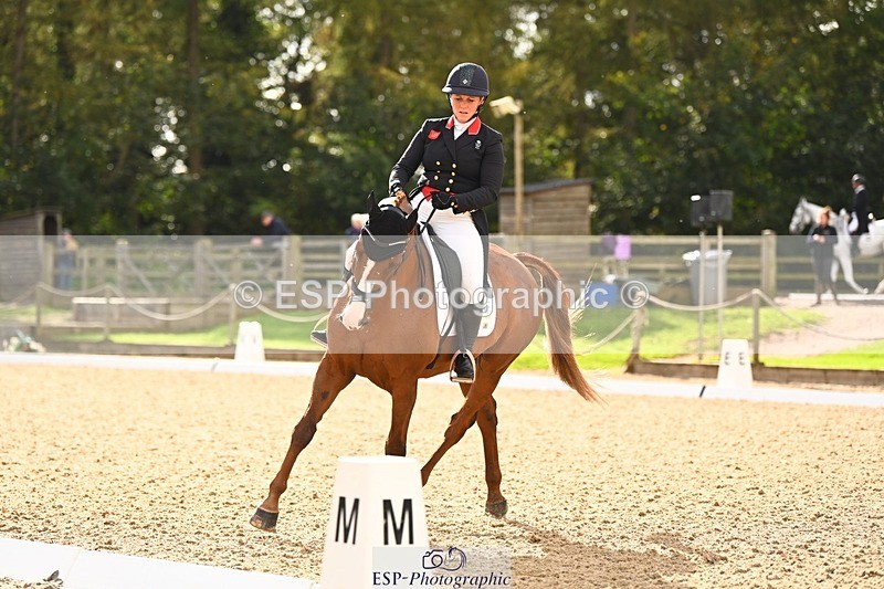 231020-141138-09859 - 305-CHILLI.KNIGHT-Gemma.Stevens-DR