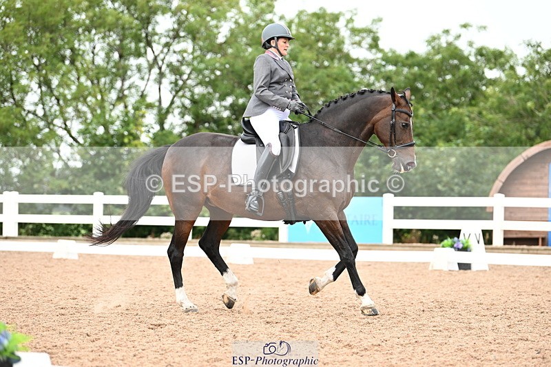 240815A-140947-01961 - 295-Zara.Bassett-Croon.Gravin