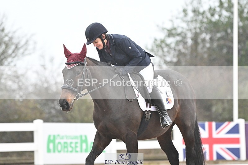 240217A-091059-00311 - 121-Jane.Dyer-Maen.Valley