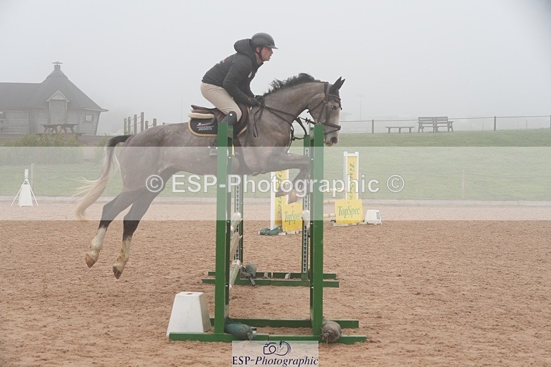 260308-142812-02881 - Cls 22 85cm Amateur Qualifier