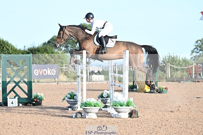 260731-190202-07060 - Cls 15 Snr Foxhunter