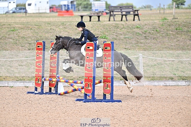 250826-153519-00142 - Clear Round and 60cm