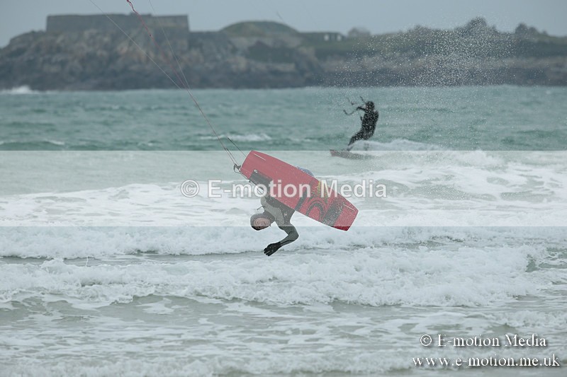 KS 300313-41 - Kite Surfing