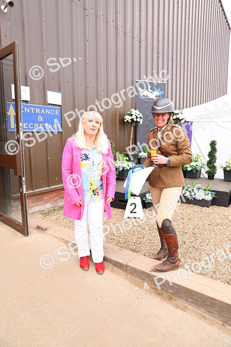 SBM_001865 - Presentations - cart