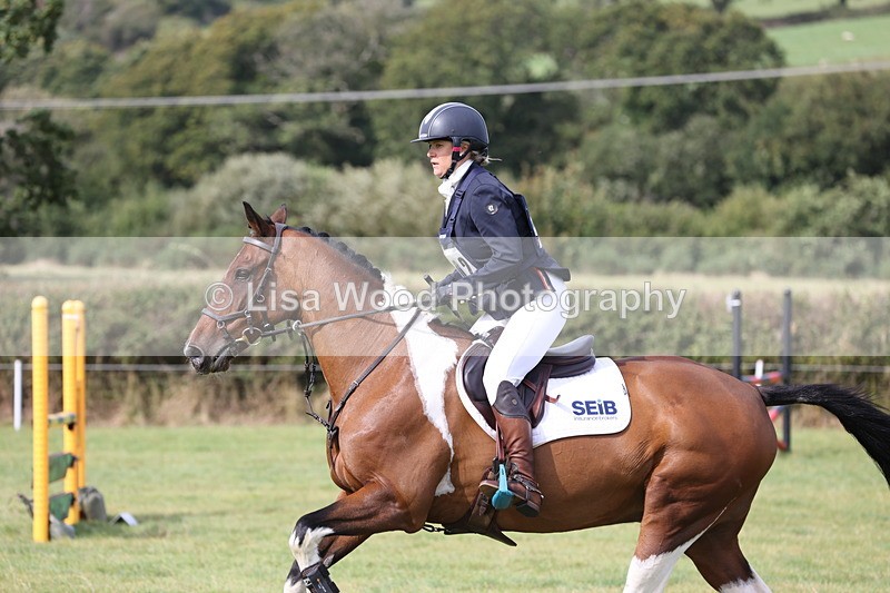 JPP_9136 - Class 4: Cornish Open: 90-1m Showjumping
