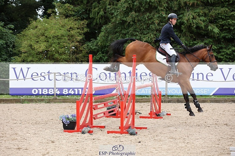 240711-124707-27299 - Cls 122 1.10m Amateur Quali