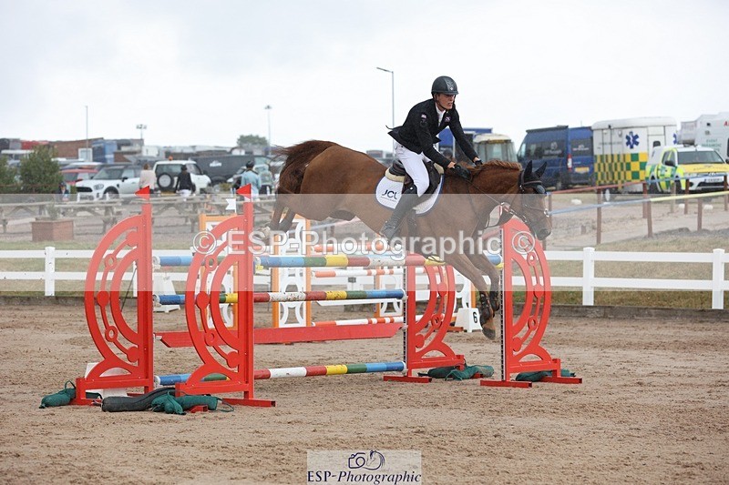 250717-135817-05696 - Cls 1, 3 Star Small Tour Start to Break