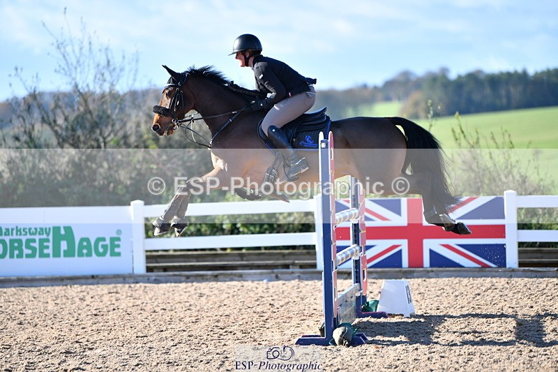 231110A-133911-00636 - Cls 5 Newcomers & 1.10m Open