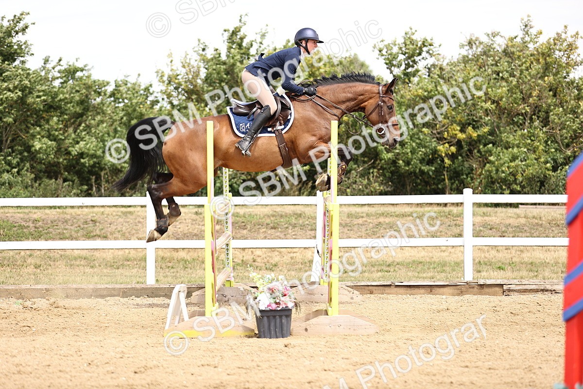 SBM_010551 - Class 9 - Senior Foxhunter - 1.20m Open