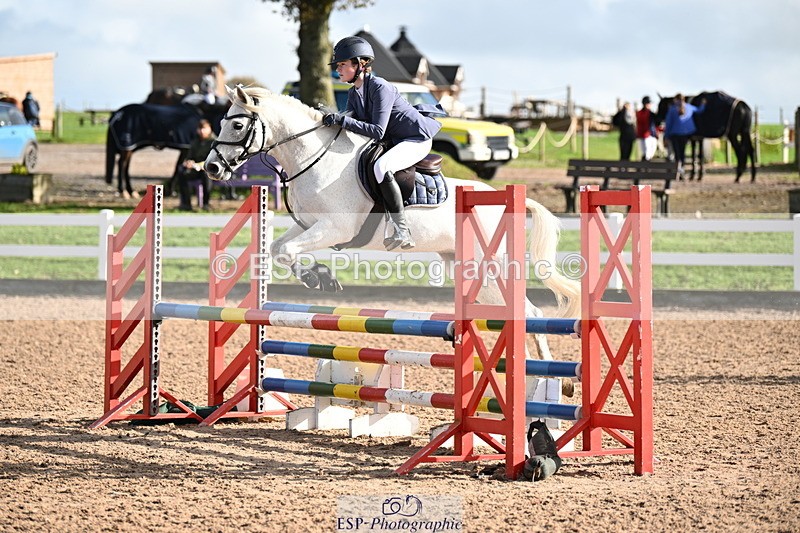 241026A-114441-00772 - SAT Cls 8 Pony Discovery and 90cm Open