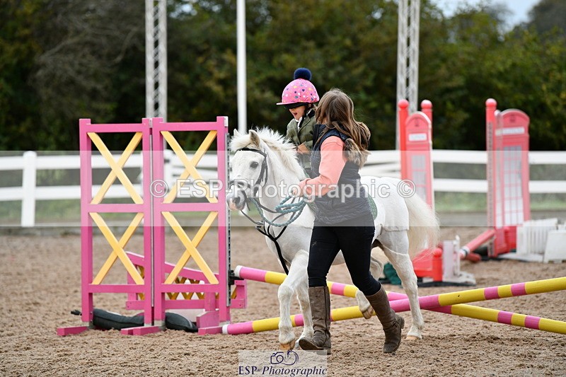 241013B-084442-00008 - Cls 1 Clear Round