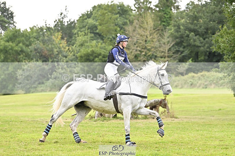 240825X-143904-34882 - 80cm XC 14.30 to 15.30