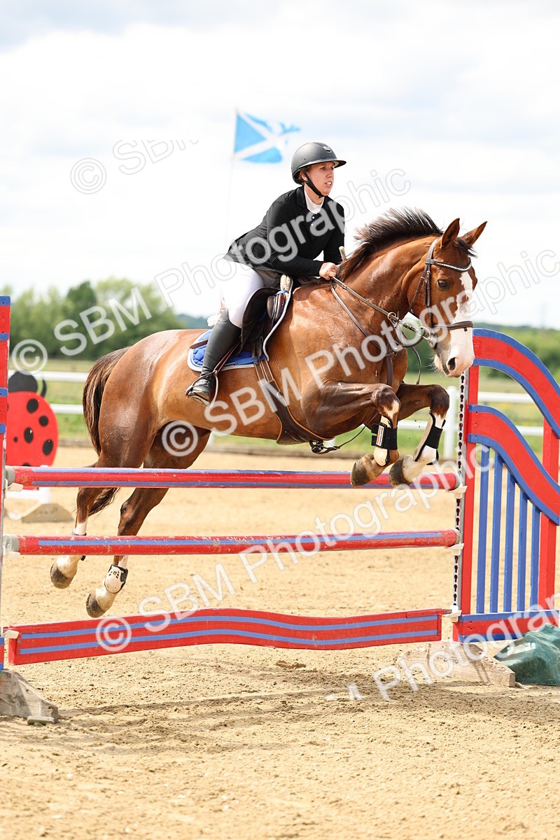 SBM_006028 - Class 19 - Senior Newcomers - 1.10m