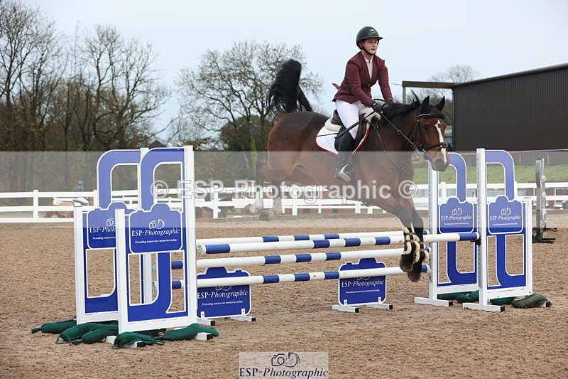 231112A-083906-02779 - Cls 16 Snr 90cm Open