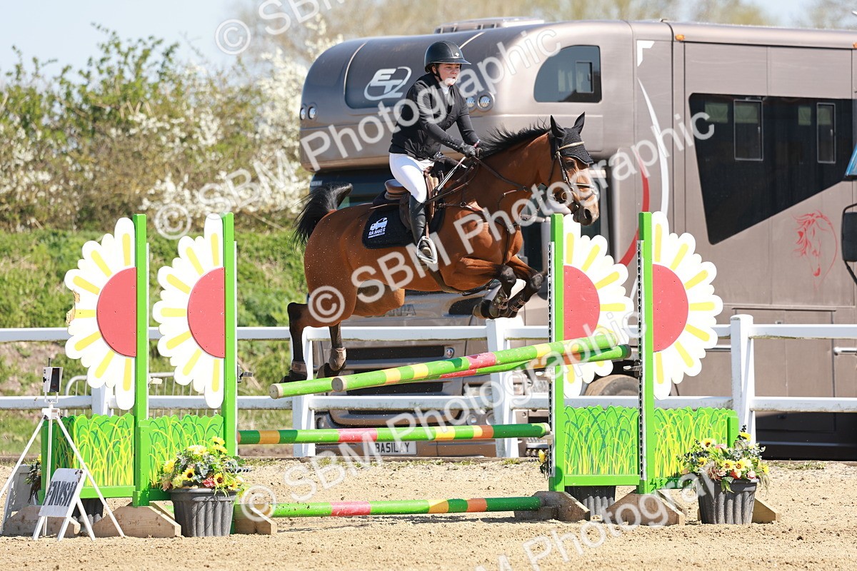 SBM_004274 - Class 17 - Senior Newcomers - 1.10m