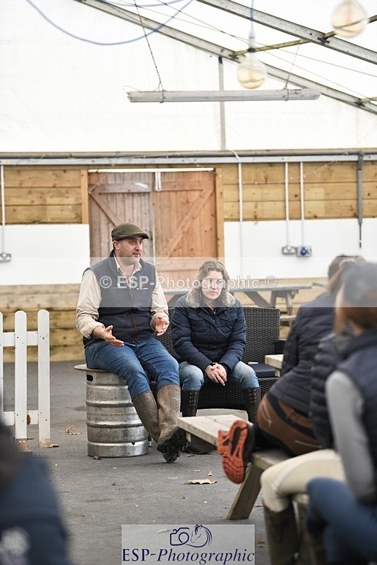 240218-140115-02300 - SJ 13.30 to 14.30