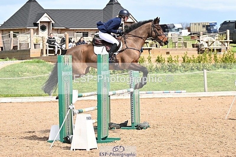 250416-123742-00868 - Cls 3 Snr 1.05m Open