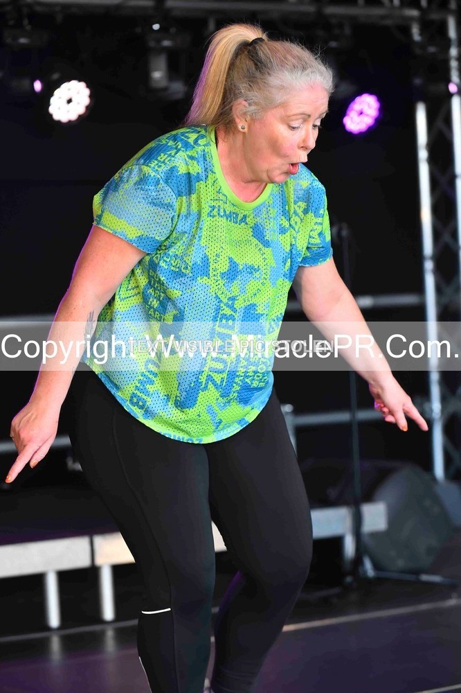 SH4_0399 - Zumba with Sara Ann.