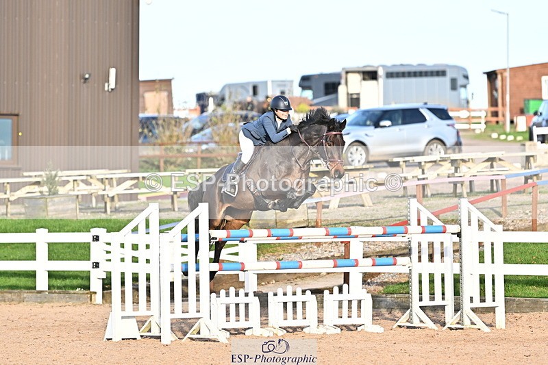 241113A-144238-00905 - Cls 06A&B Nat 1.30m & 1.40m Open