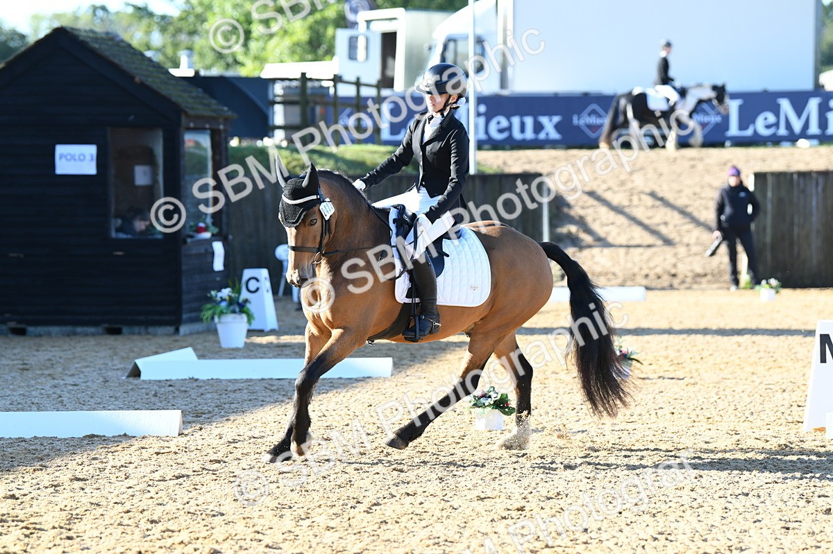 SBM_02001 - D7 Small Tour Championship Prelim 1