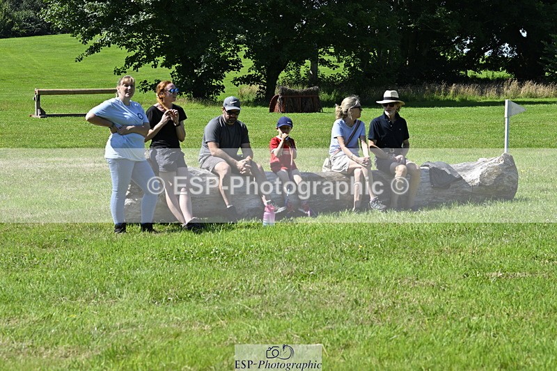 240728B-105025-00725 - Theo's Group XC