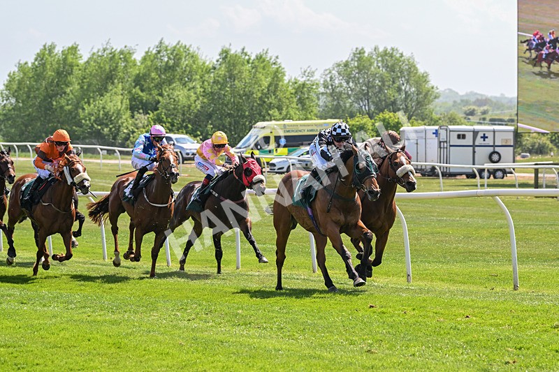 120525-Race 1-Sir Garfield-8107 - Race 1