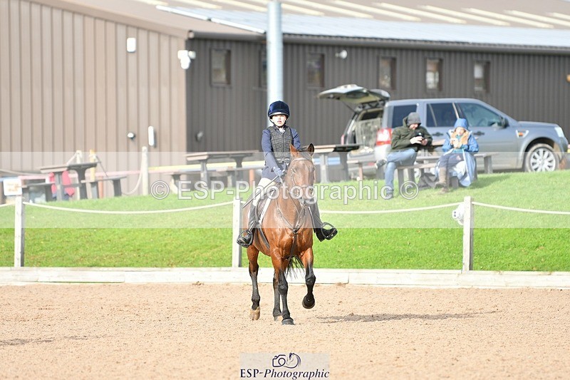 251026-120834-02771 - Cls 23+24 80cm Club and Schools