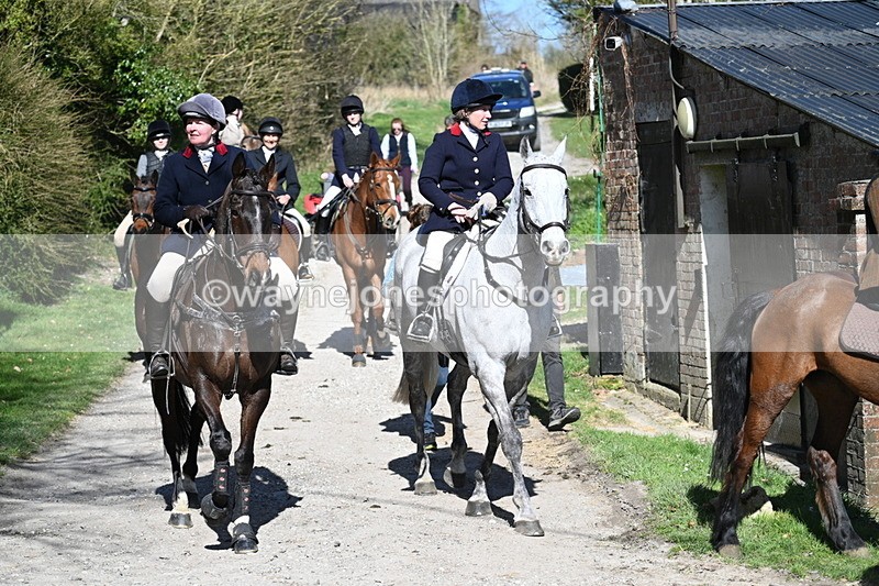 WJ7_9762 - Home for hunt tea !