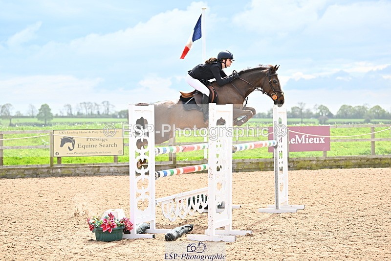 240506A-143104-09331 - Cls 7 148cm Grand Prix