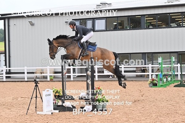 BPP_4557 - CLASS 5 WED Redpost Equestrian Senior Foxhunter/1.20m Open