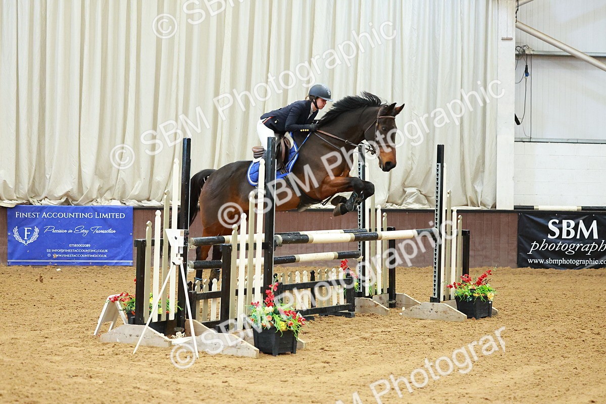 SBM_007041 - Class 19 - Senior Newcomers 1.10m