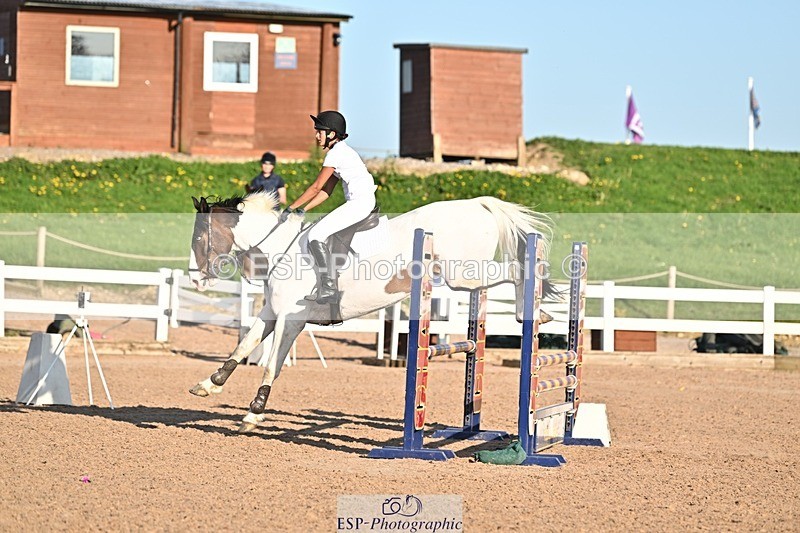 250429-184017-00662 - 90cm