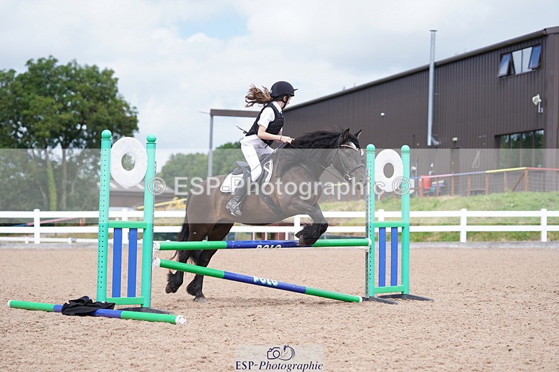 240809A-141352-01180 - Chase Me Charlie