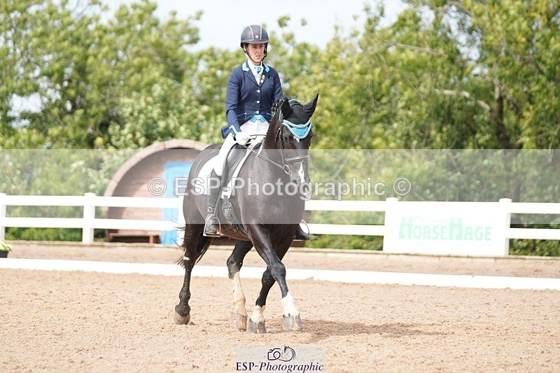 250907-131210-07535 - 045-Alys.MatraversJannick