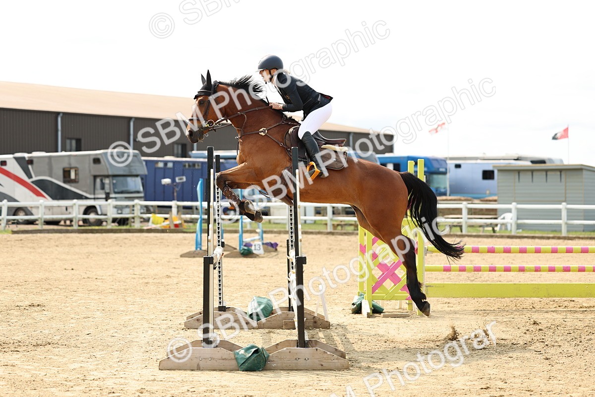 SBM_004377 - Class 16 - Senior British Novice - 90cm