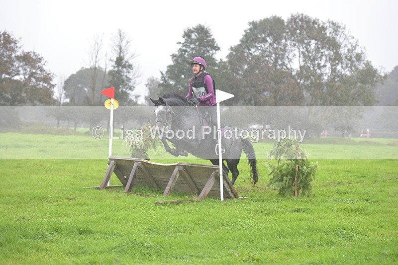 RAY_9398 - Class 1: 65cm: Ski Jump