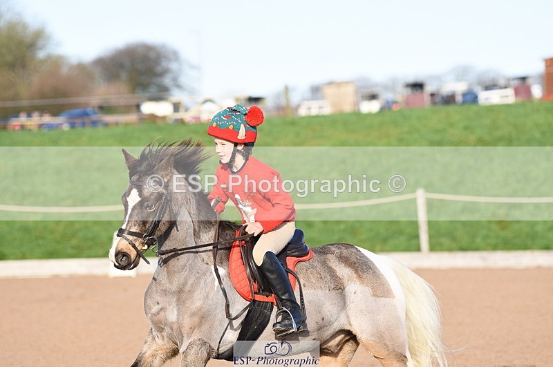 231202A-124136-01516 - Pairs