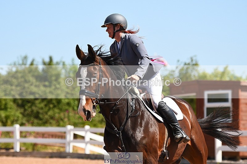 230526A-144744-01977 - Cls 12 1.05m Amateur Quali