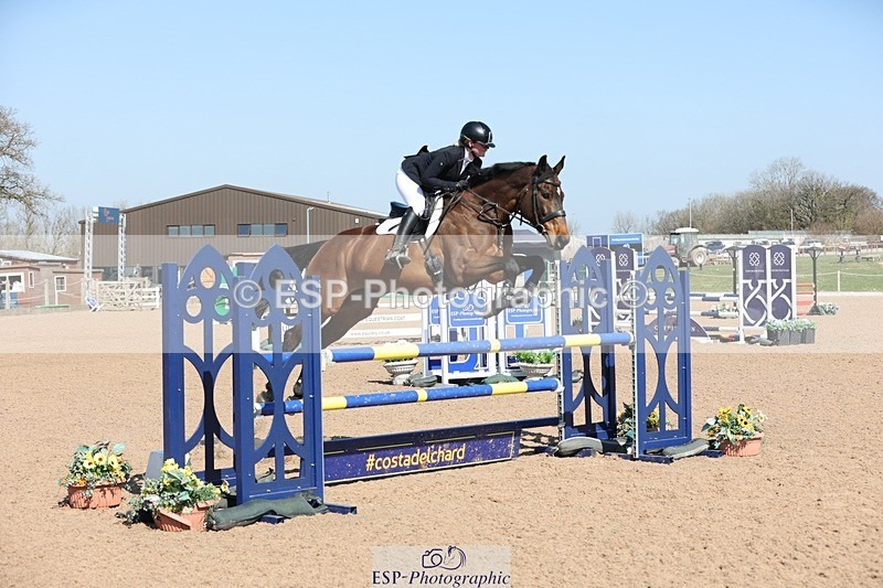 250402-114848-00392 - Cls 4 Newcomers and 1.10m Open