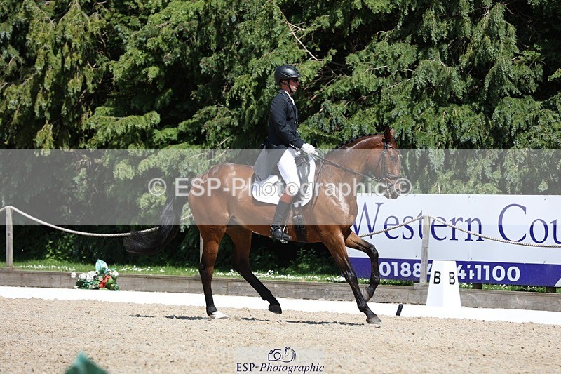 230526-140850-06460 - 371-JERPOINT_ECLIPSE-Max_Gordon-WEDTrotUp+DR