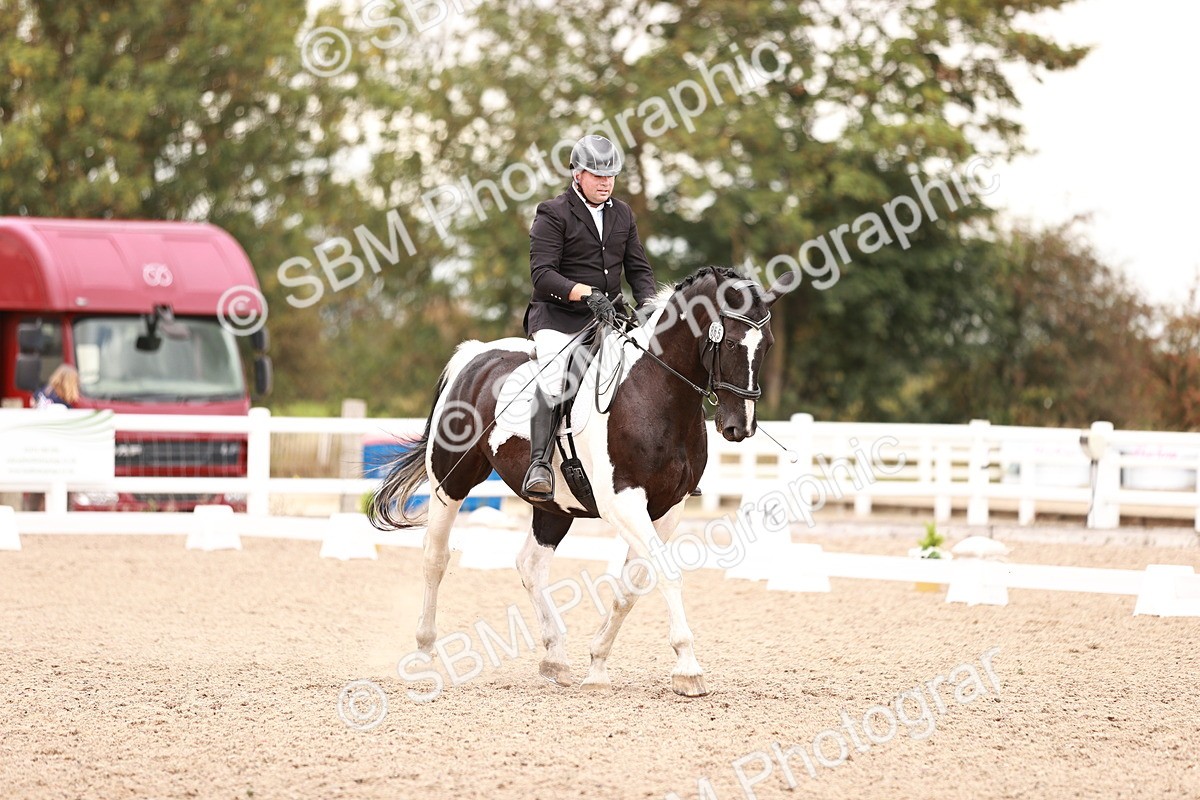 SBM_06408 - Class 37 - Novice 5